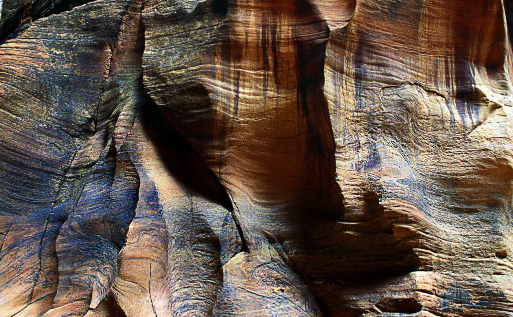 Desert Varnish © Anthony Neilson